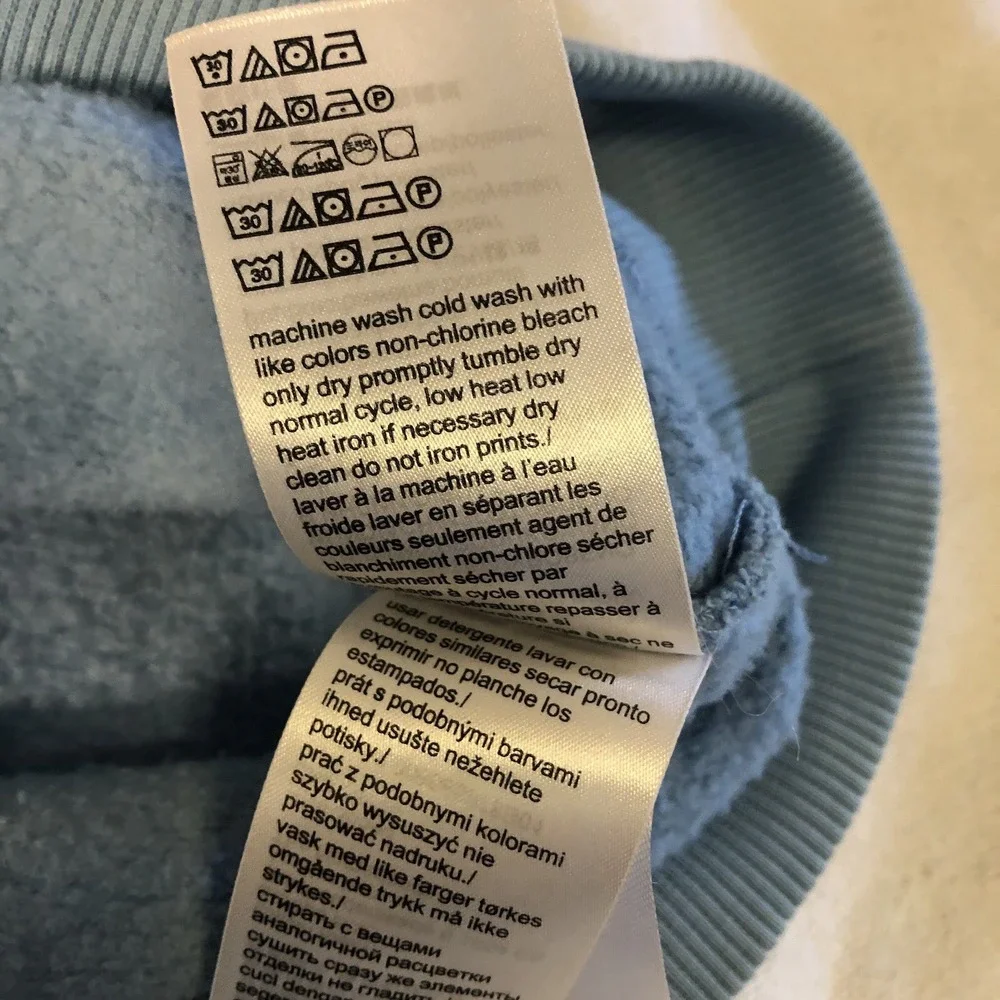 Calvin Klein Pullover Crew Neck Sweatshirt, Blue/Teal Size Medium